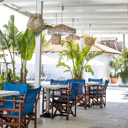 Tinas Apartahotel 2*